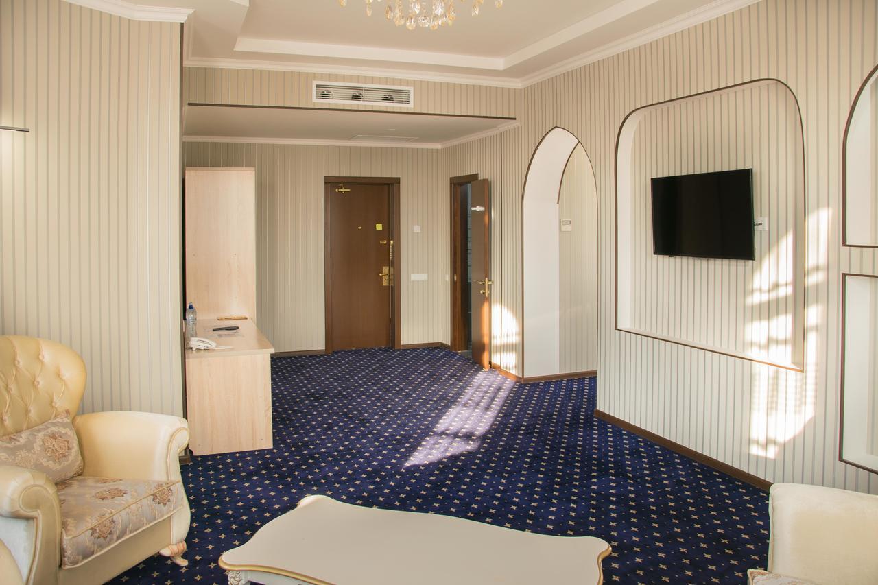 Hotel Khanaka Туркестан Экстерьер фото