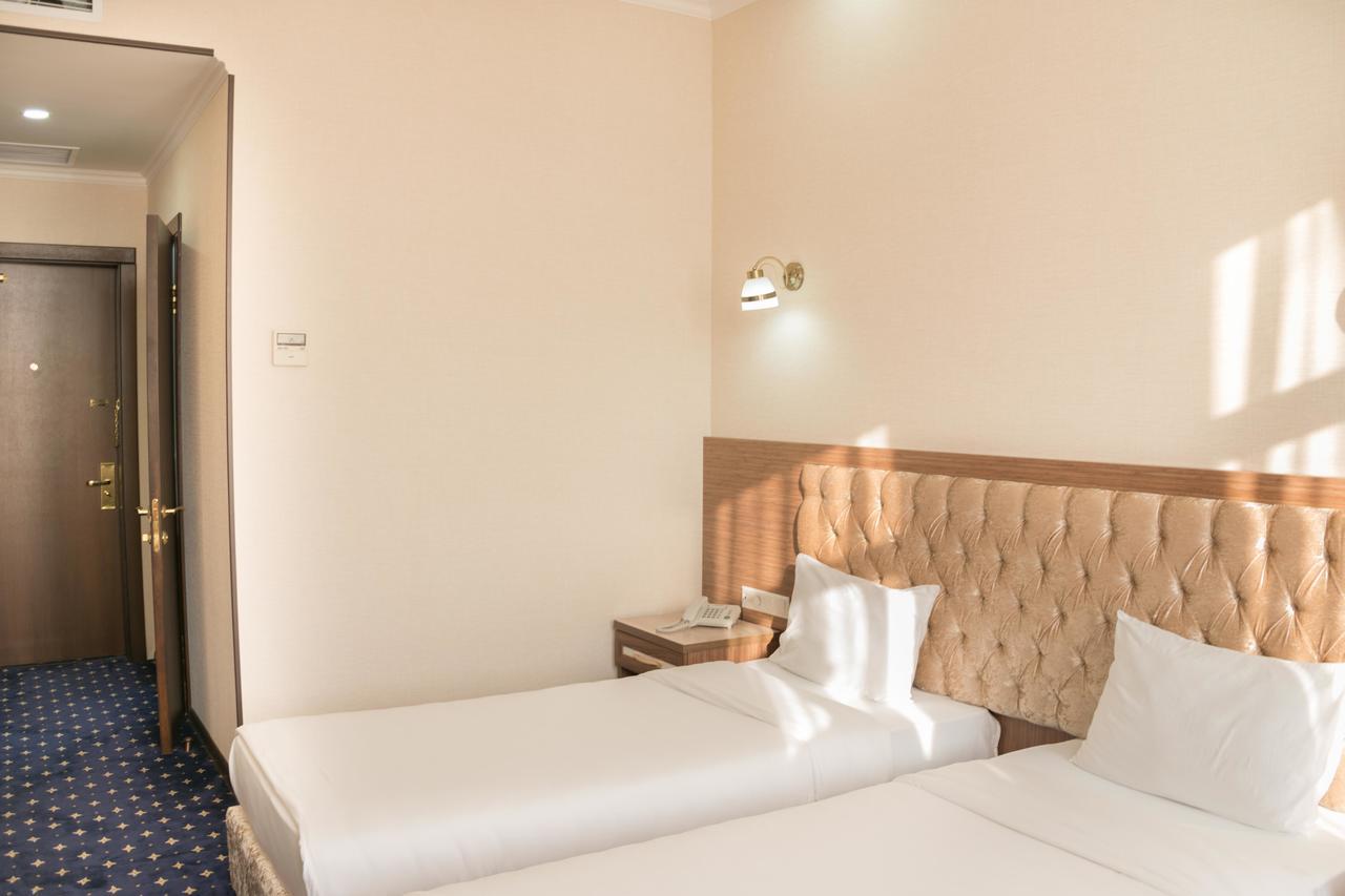 Hotel Khanaka Туркестан Экстерьер фото